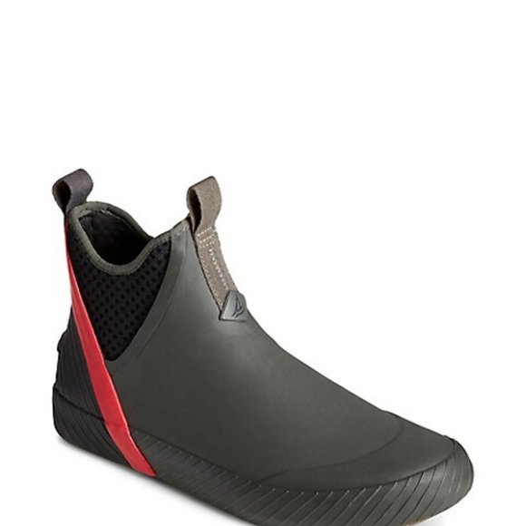 NWT Sperry Sport Cutwater Deck Boots 9 Black Green Red - Picture 1 of 6